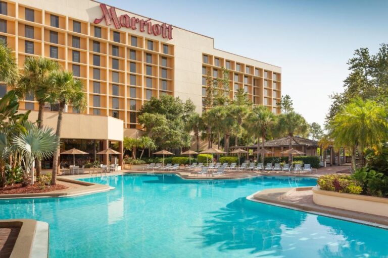 Marriott Orlando Airport Lakeside Luxury Transportaion Services